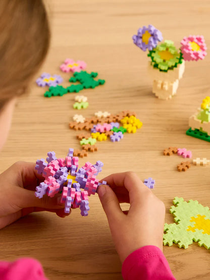 Plus Plus Learn to Build Flower Shop