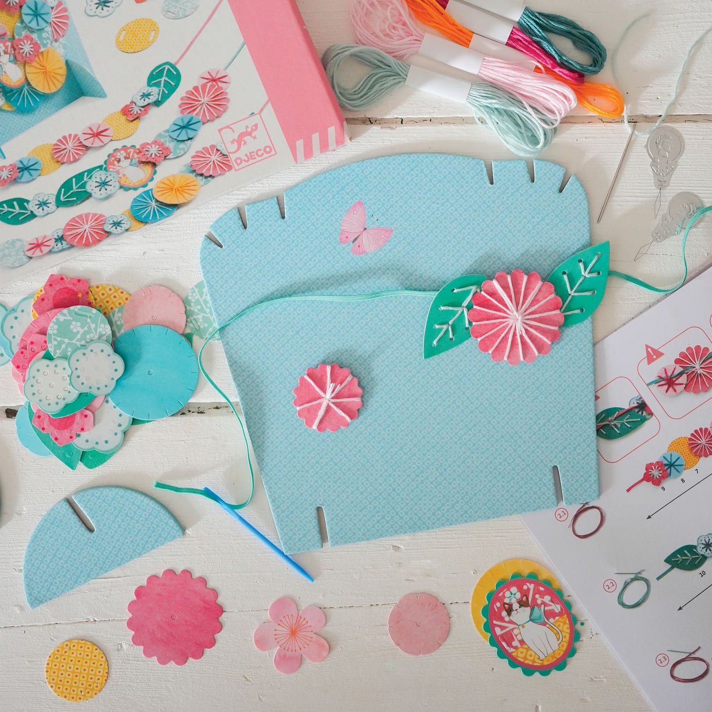 Djeco DIY Necklace To Create Flora