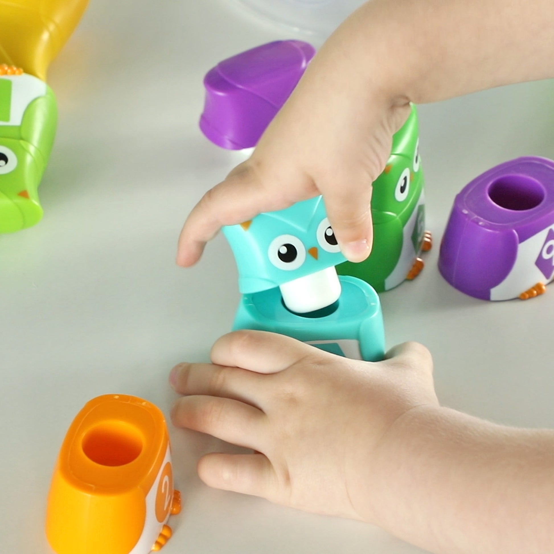 Learning Resources Snap-n-Learn™ Rainbow Owls