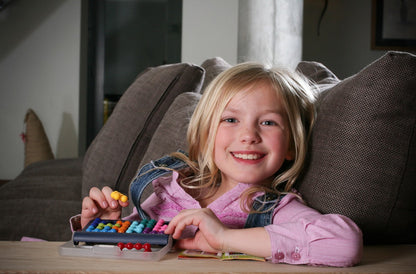 Smart Games: IQ Fit