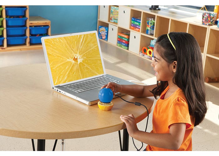 Learning Resources Zoomy™ 2.0 Handheld Digital Microscope (Blue)