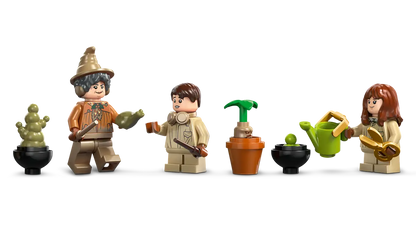 Lego Harry Potter TM 76445 Hogwarts™ Castle: Herbology Class