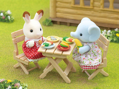Sylvanian Families BBQ Picnic Set -Elephant Girl-