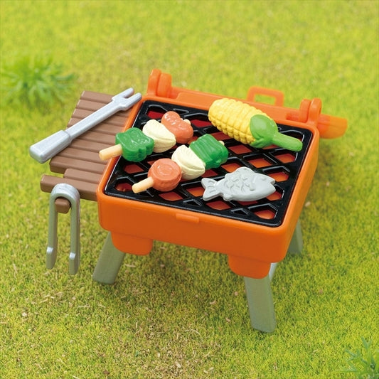 Sylvanian Families BBQ Picnic Set -Elephant Girl-
