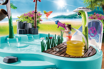 Playmobil 70610 Family Fun Aqua Park Small Pool with Water Sprayer