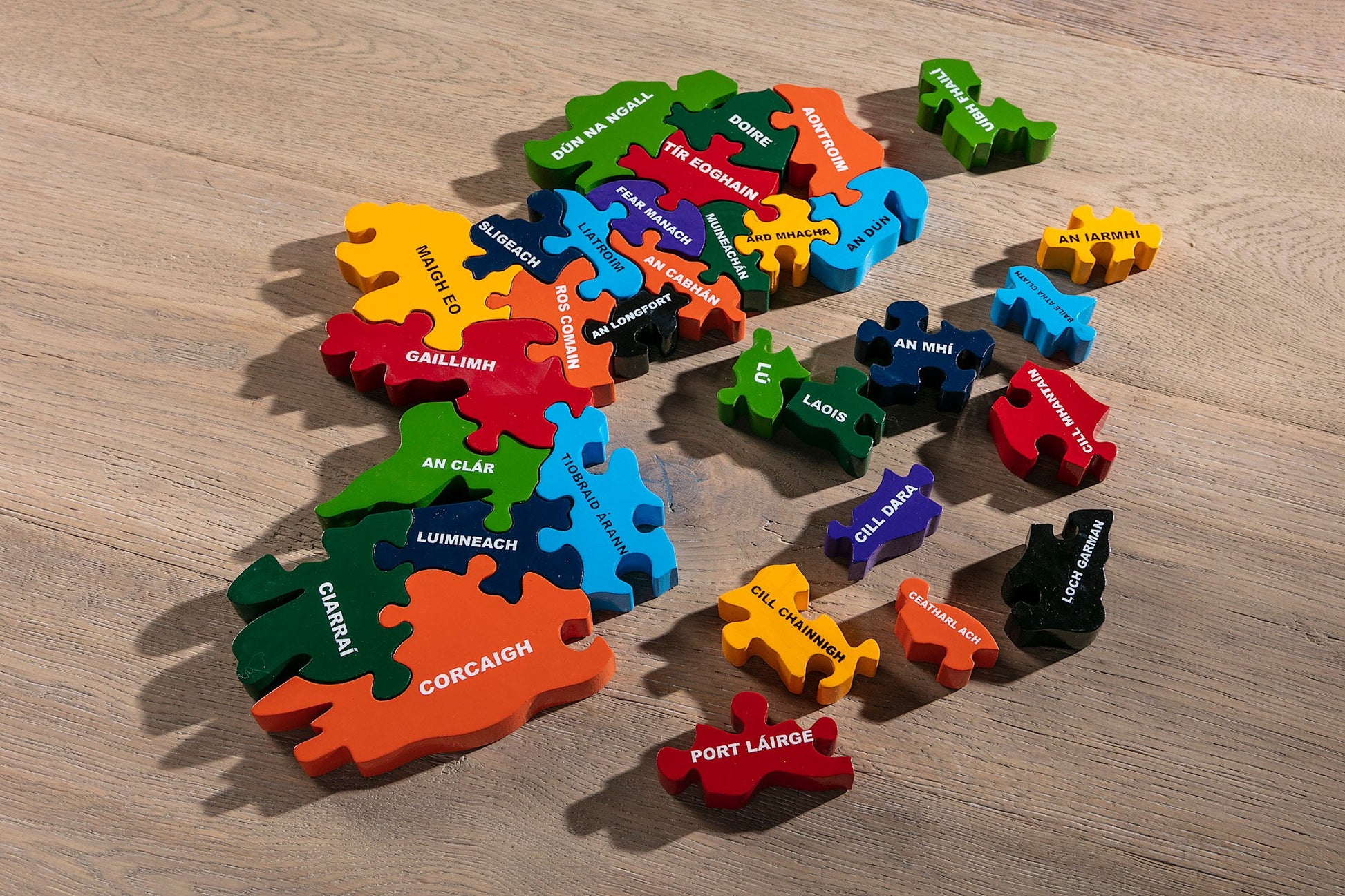 Alphabet Jigsaws Map of Ireland (As Gaeilge)