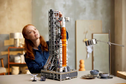 Lego Icons 10341 Space Shuttle