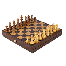 Manopoulos Wooden Chess Set in Wooden Cheeseboard Case