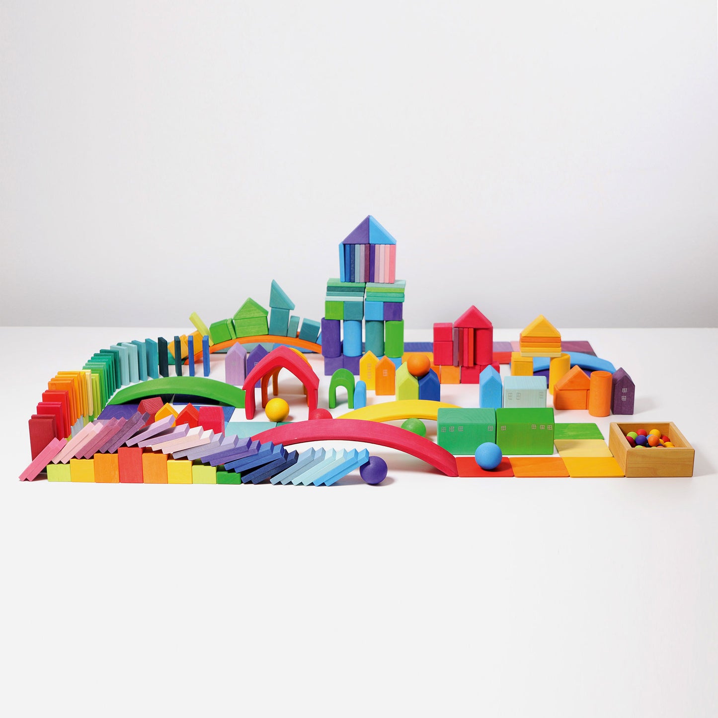 Grimms Shapes and Colors