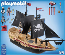 Playmobil 6678 Floating Pirate Raiders Ship with 3 Pirates