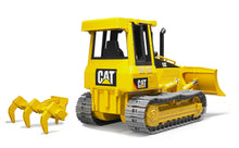 Bruder Caterpillar Bulldozer On Tracks