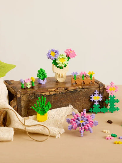 Plus Plus Learn to Build Flower Shop
