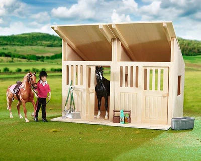 Breyer Hilltop Stable - Solid Hardwood Stall