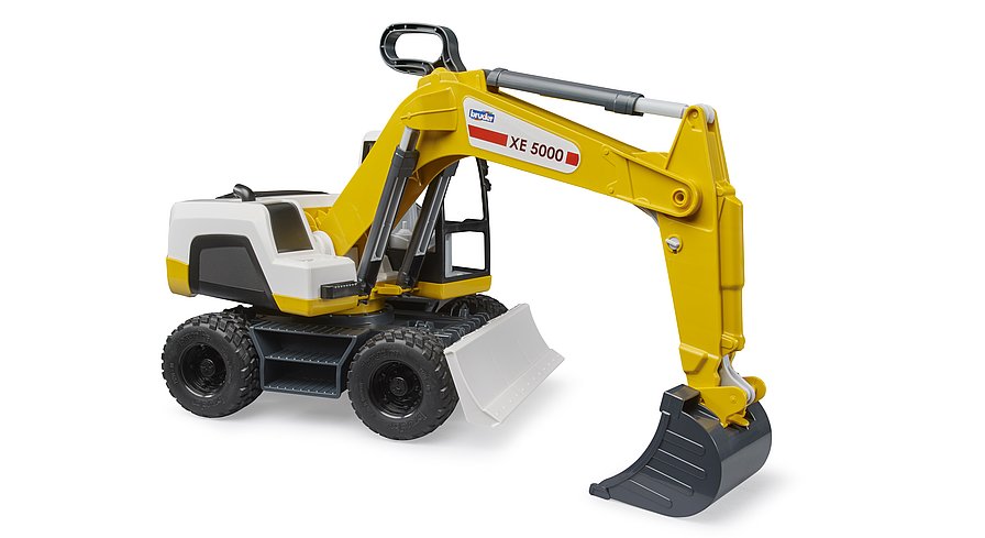 Bruder Roadmax Excavator