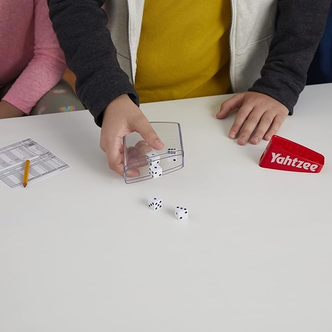 Hasbro Yahtzee Classic