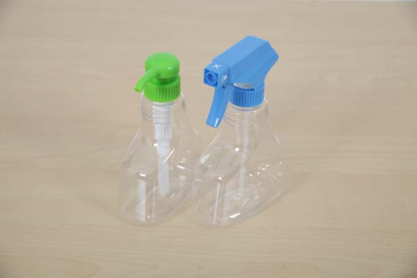 EDX Education Water Play Pump Bottle