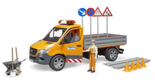 Bruder Mb Sprinter Municipial W/Driver Light & Sound