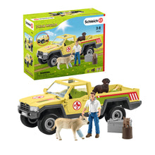 Schleich Veterinarian Visit At The Farm