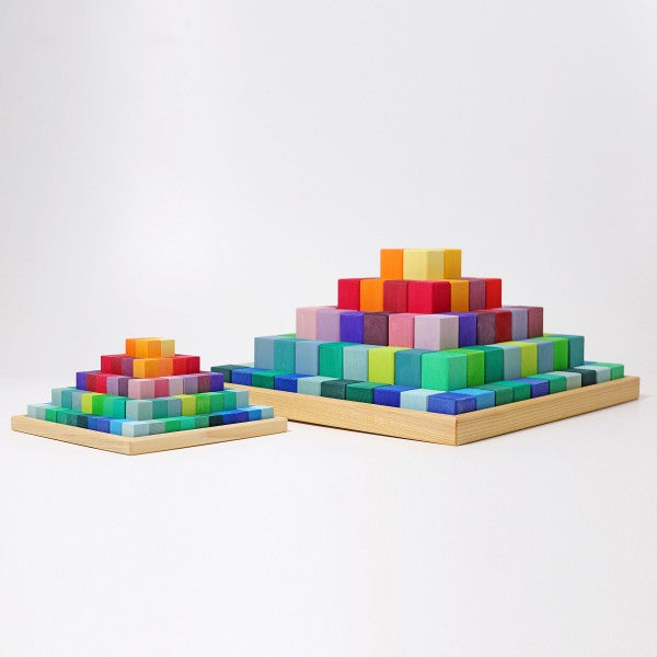 Grimms Large Stepped Pyramid
