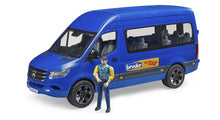 Bruder Mb Sprinter Transfer With Driver (2670)