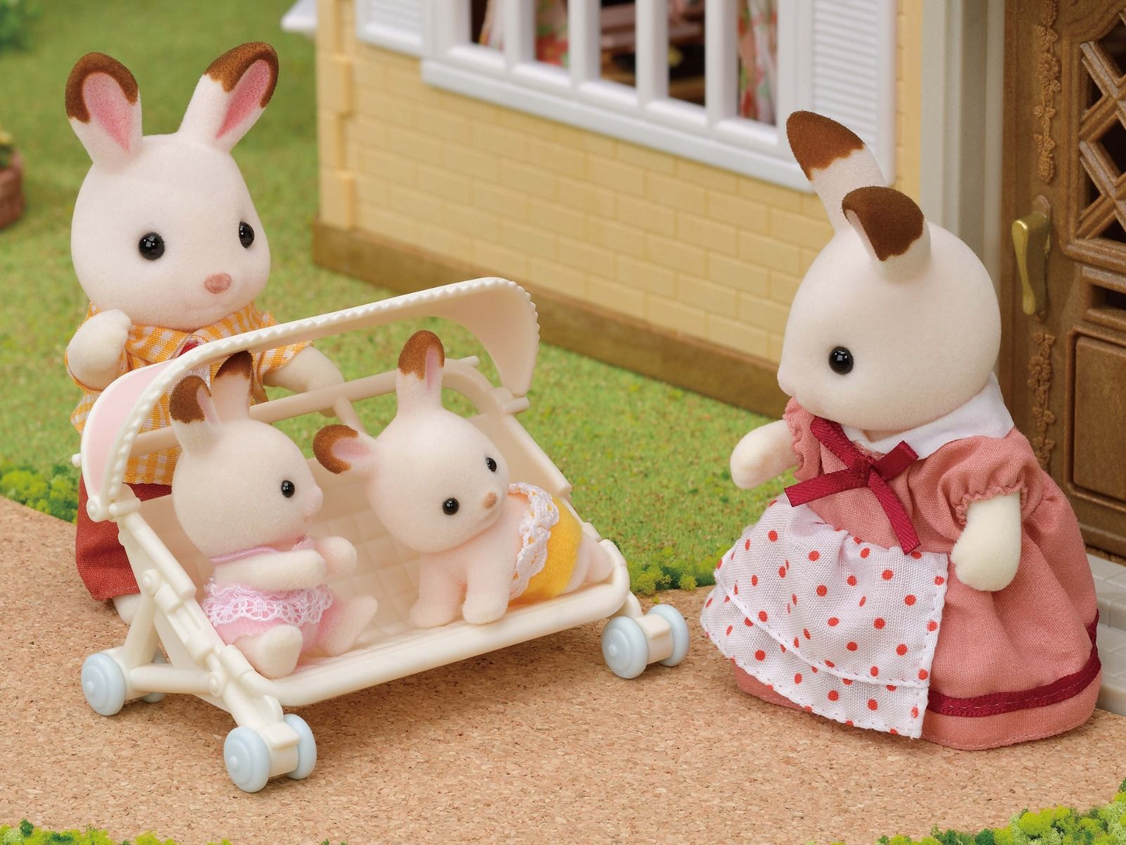 Sylvanian Families Triplets Stroller