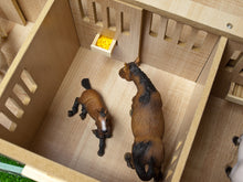 Kids Globe 1:24 Large Horse Stable - 72.5X60X37.5Cm