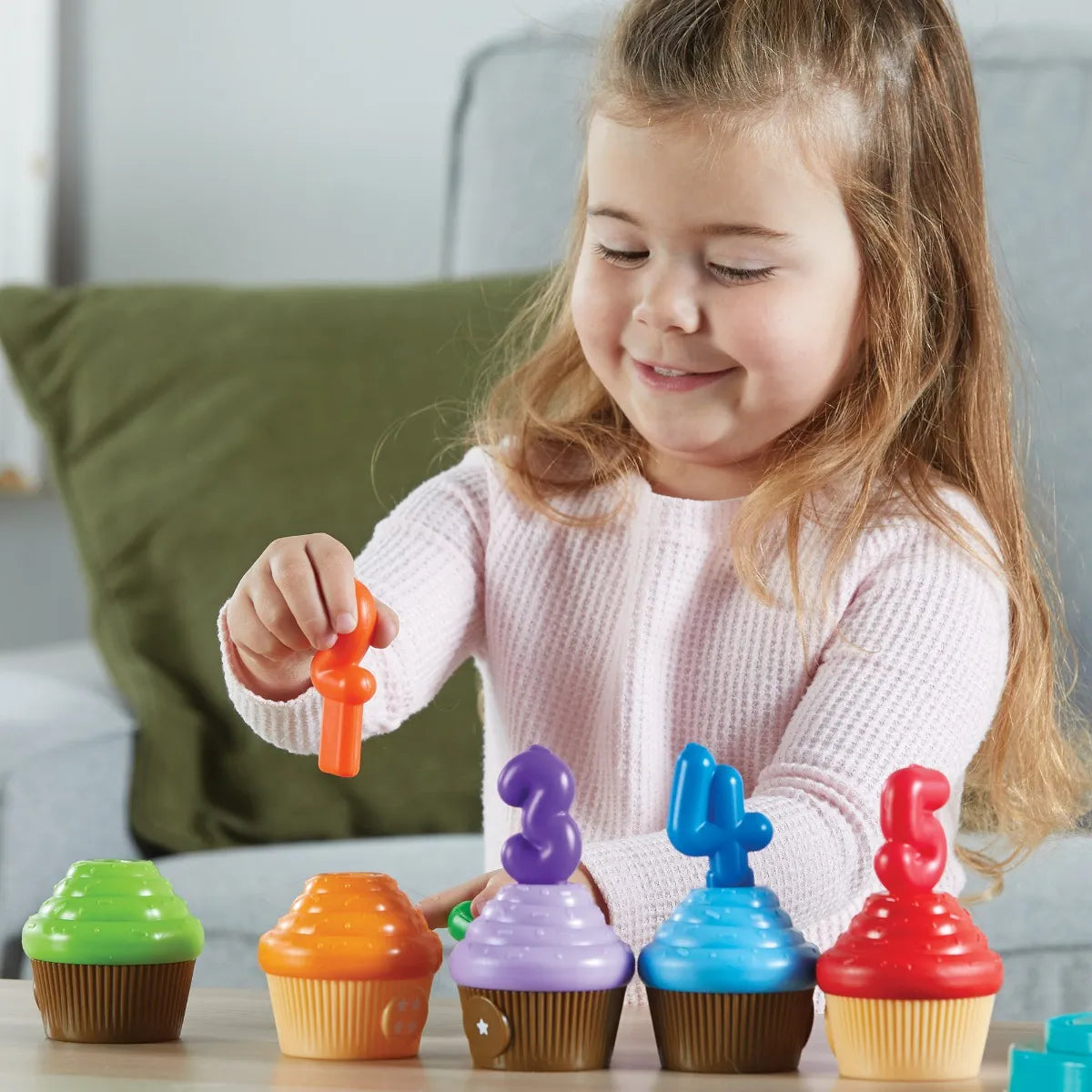 Learning Resources Snap-n-Learn™ Counting Cupcakes
