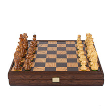 Manopoulos Wooden Chess Set in Wooden Cheeseboard Case
