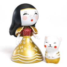 Djeco Princess Mona & Moon