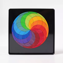 Grimms Magnet Puzzle Color Spiral