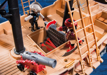 Playmobil 6678 Floating Pirate Raiders Ship with 3 Pirates