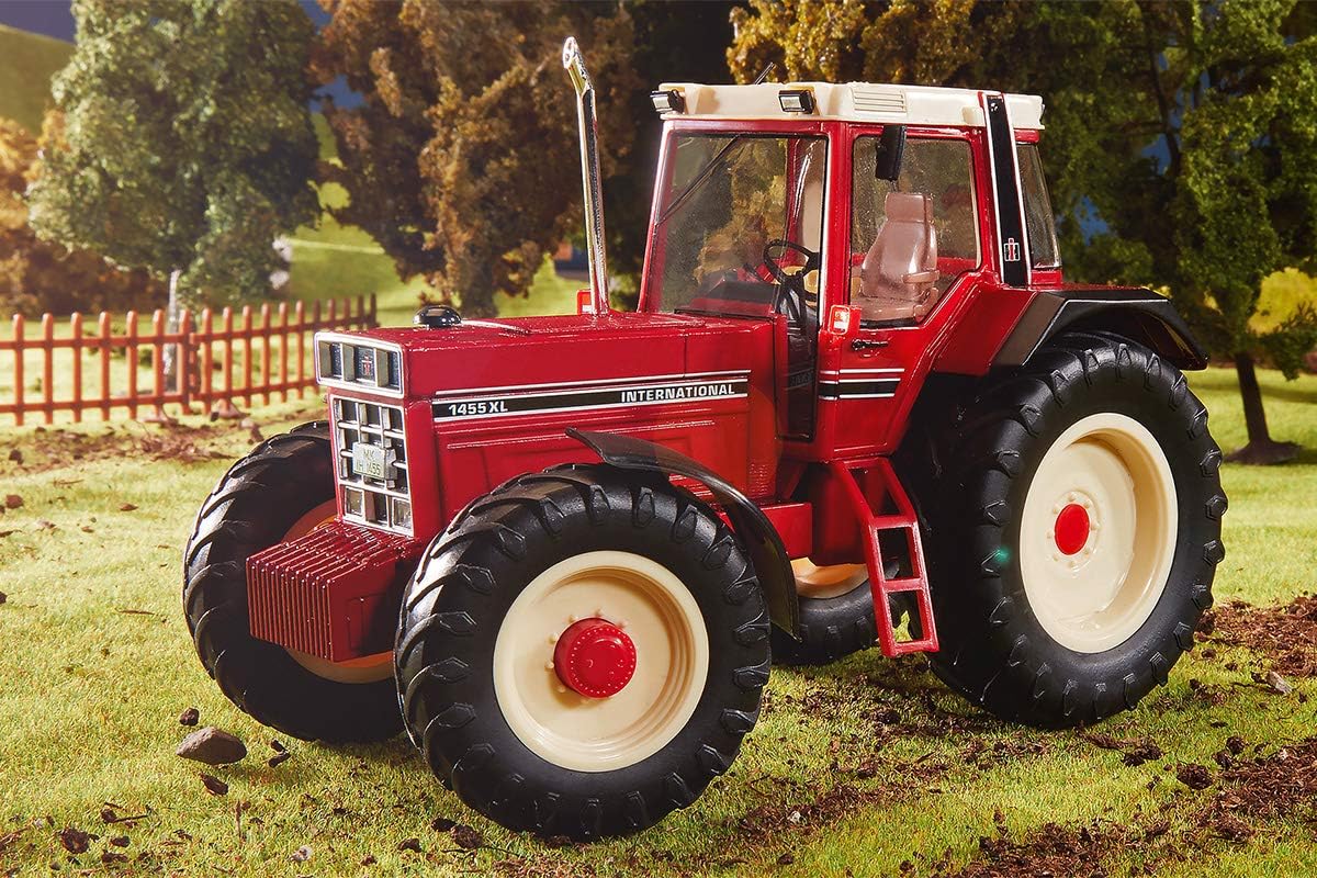 Wiking 1:32 IHC 1455 Xl