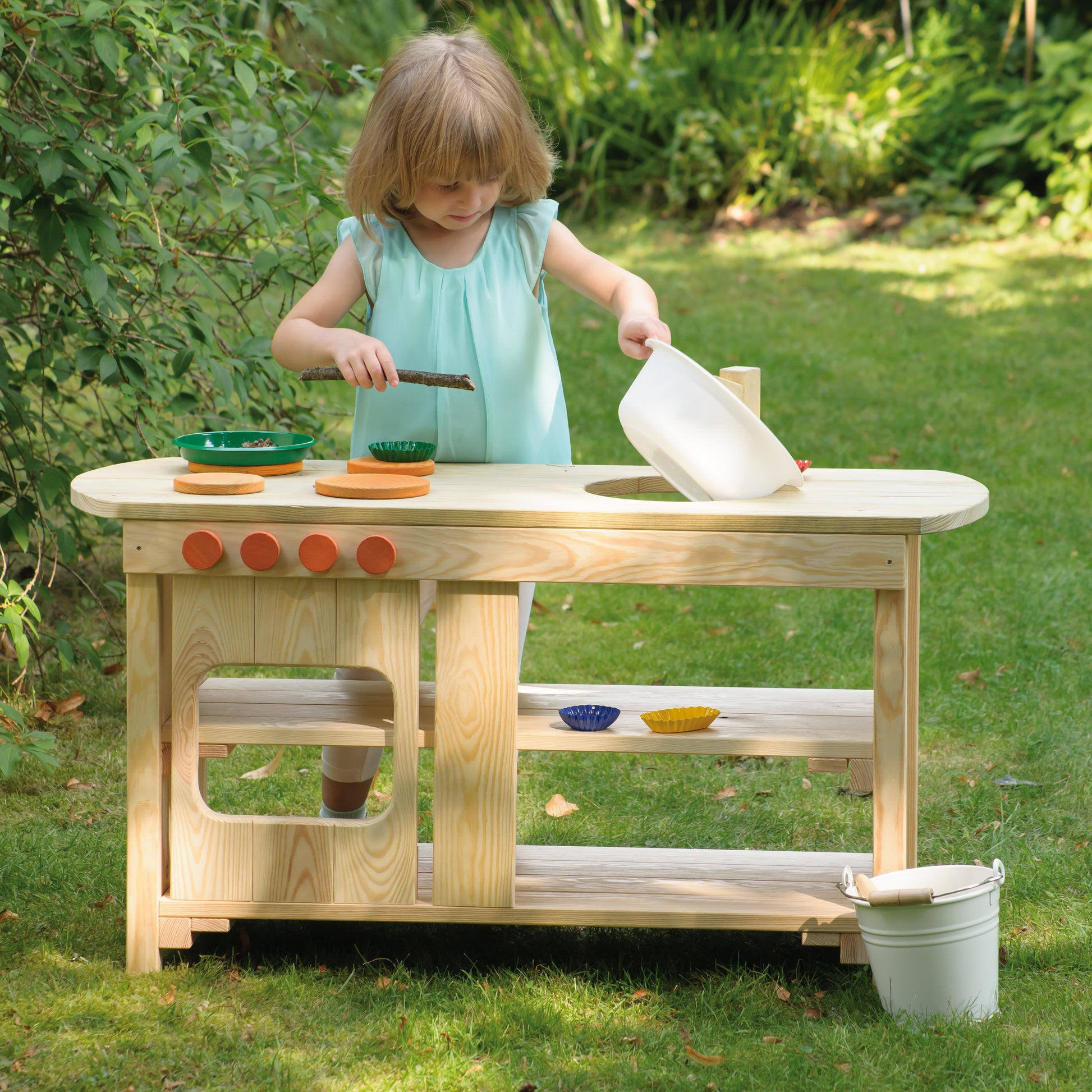 Erzi Outdoor Play Kitchen