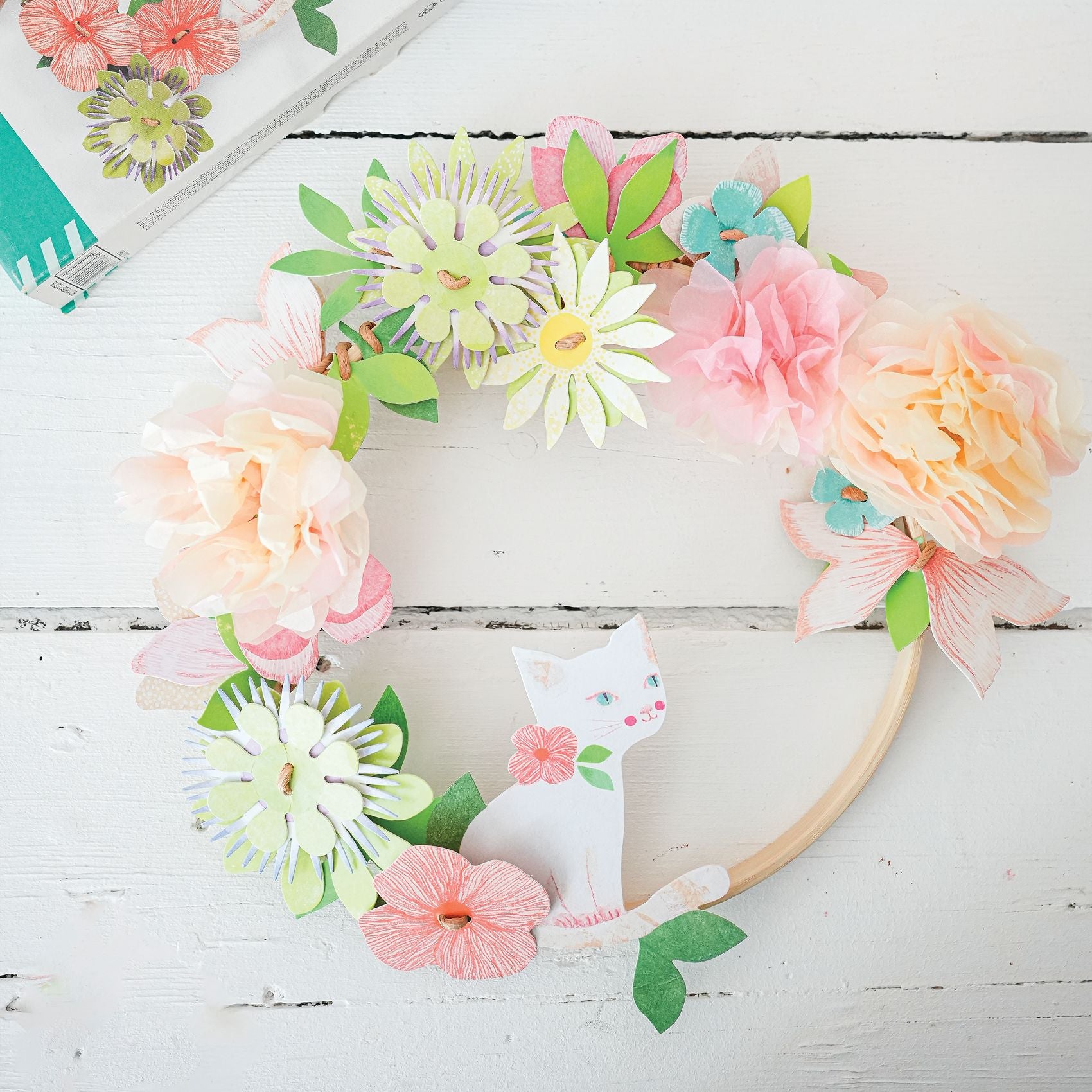 Djeco Wreath To Create Dalia