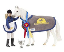 Breyer Winners Circle Set-- English