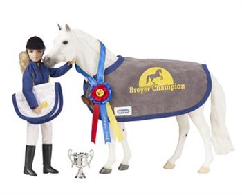Breyer Winners Circle Set-- English