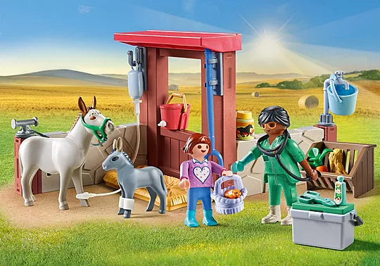 Playmobil 71471 Country Farmyard Veterinarian Starter Pack
