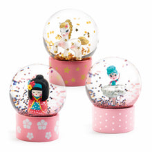 Djeco So Cute Mini Snow Globes asst. 1 chosen at random