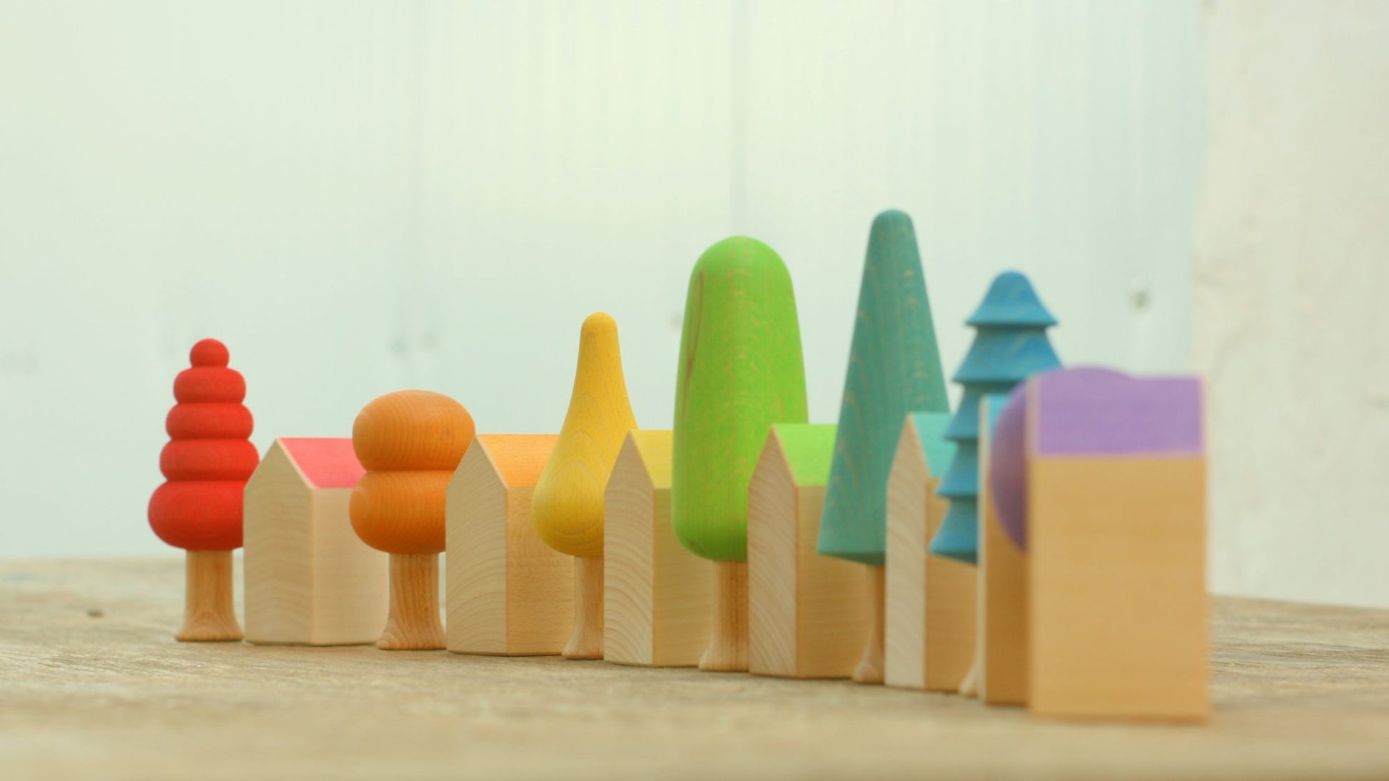 Ocamora 7 Rainbow Houses