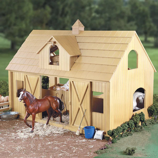 Breyer Deluxe Wood Barn with Cupola