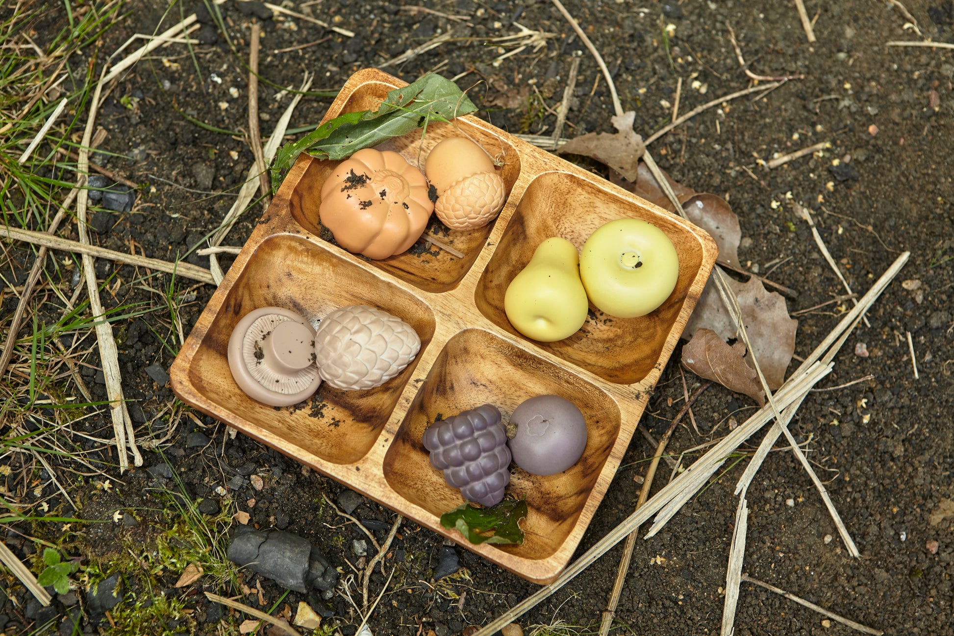Yellow Door Feast of Nature – Sensory Play Set