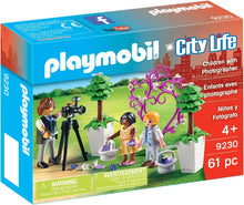 Playmobil 9230 City Life Flower Children and Photographer