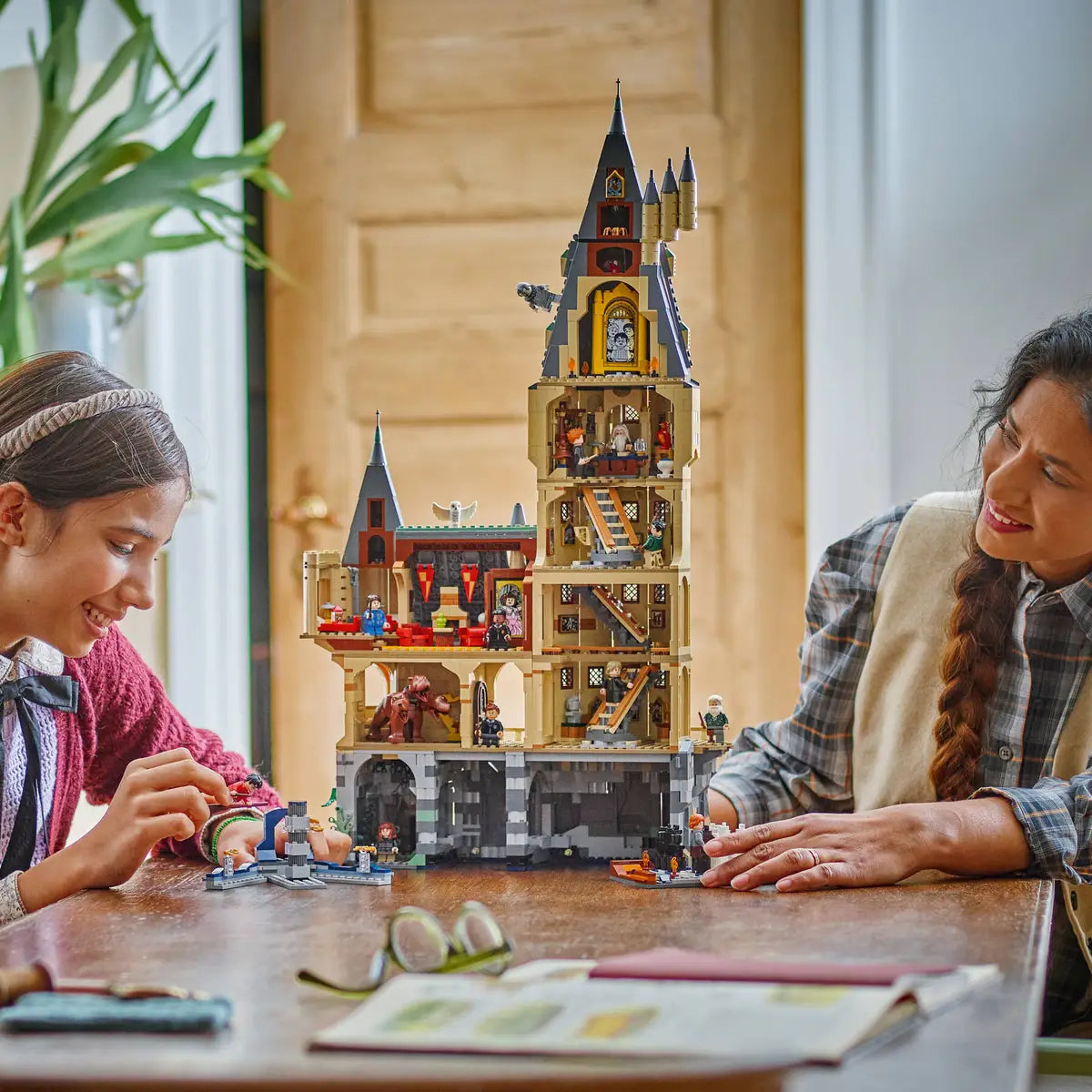 Lego Harry Potter TM 76454 Hogwarts™ Castle: The Main Tower