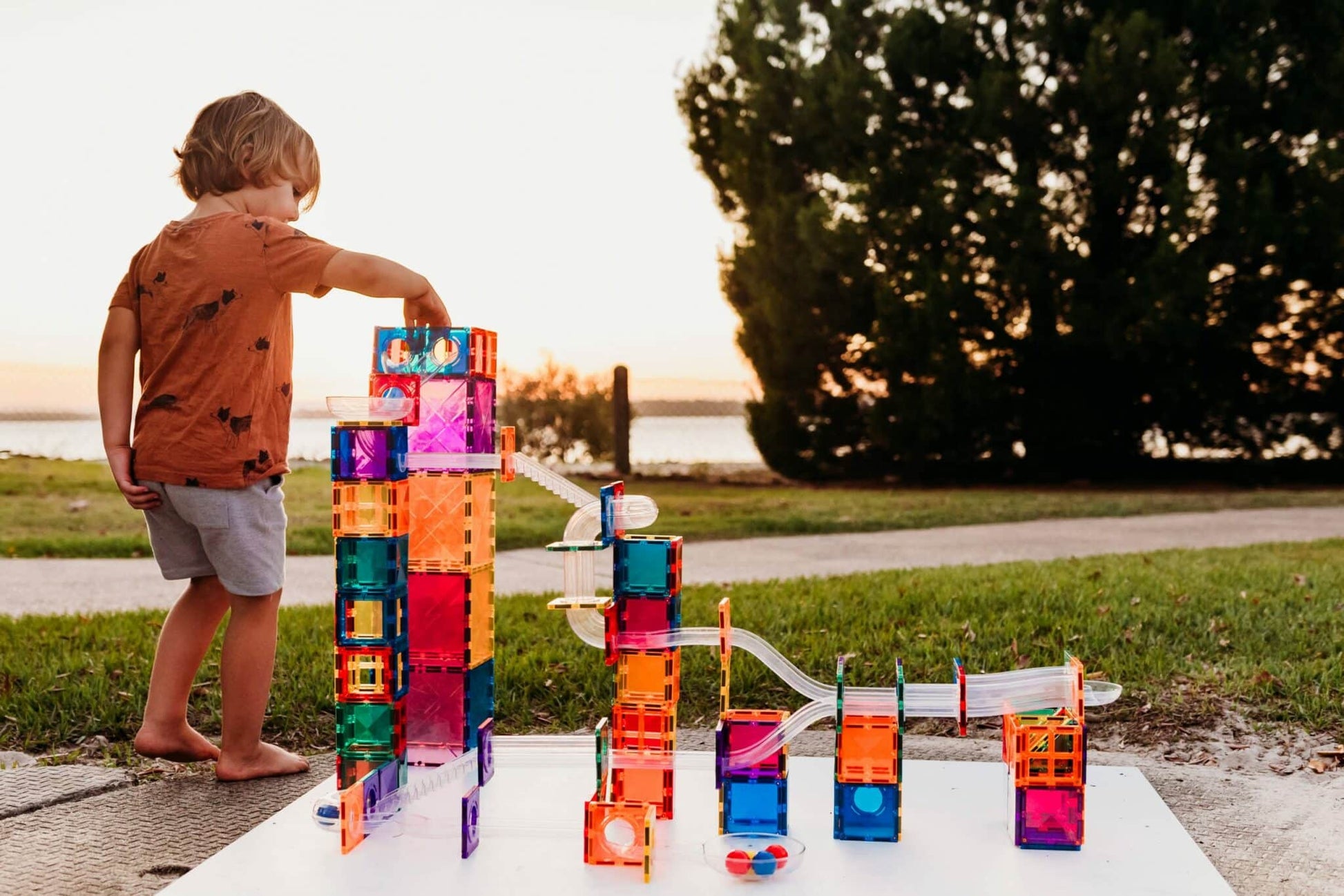 Connetix Tiles Rainbow 92 Pc Ball Run Pack