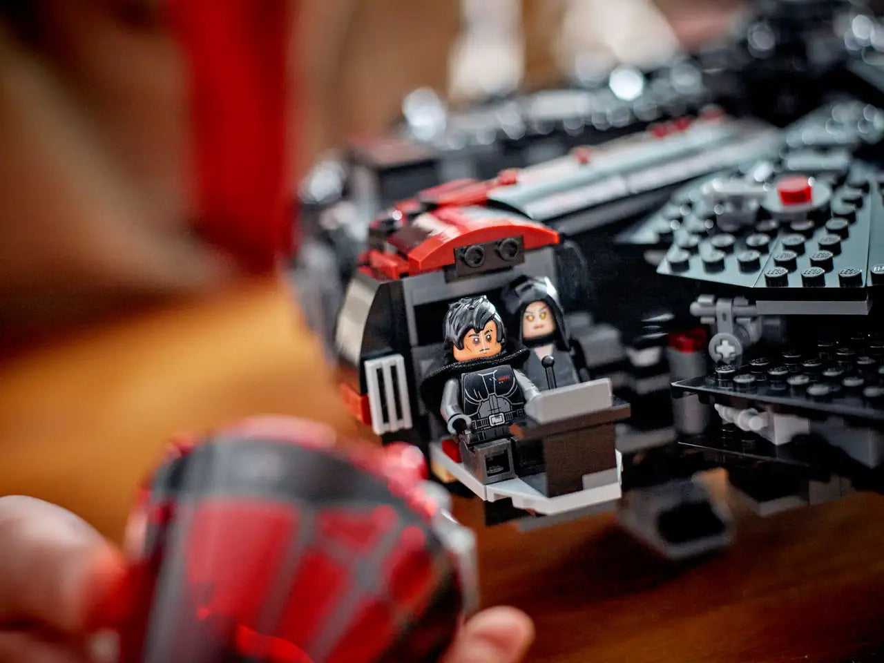 Lego Star Wars TM 75389 The Dark Falcon
