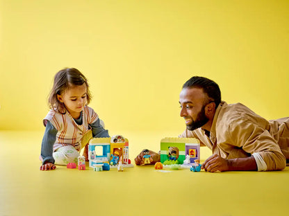 Lego Duplo 10992 Life At The Day Nursery (R)