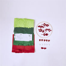 Simply Make Felt Flower Wreath Kit