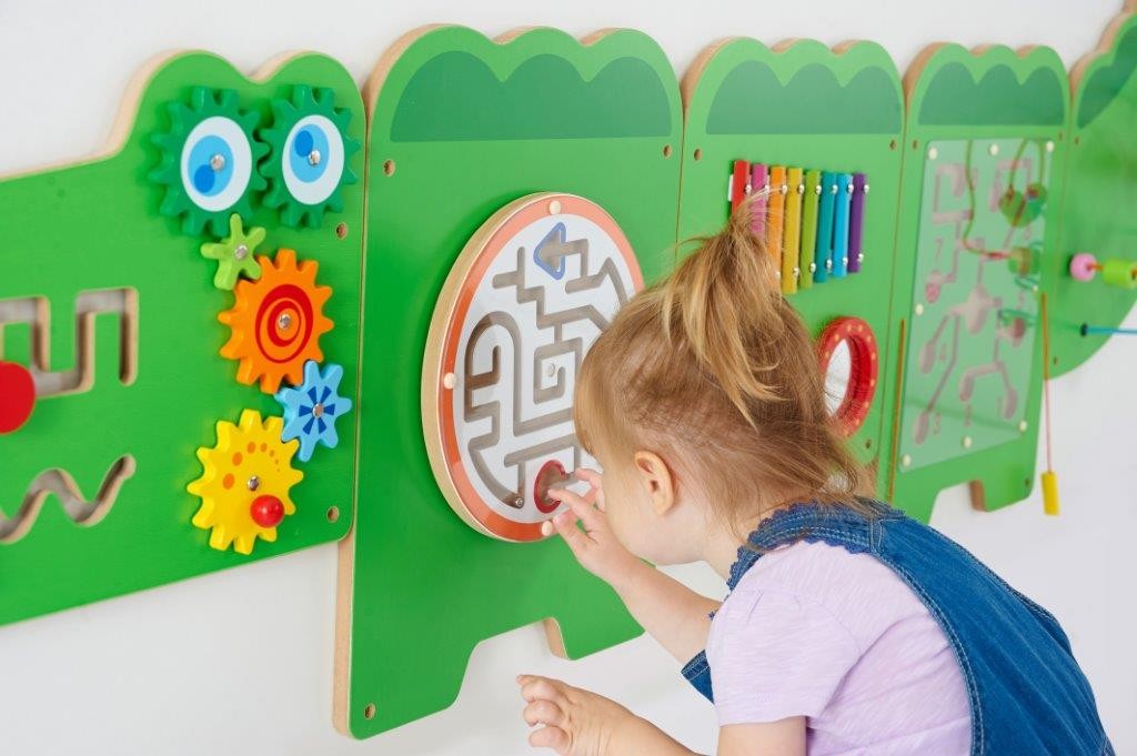 Viga Crocodile Activity Wall Panels