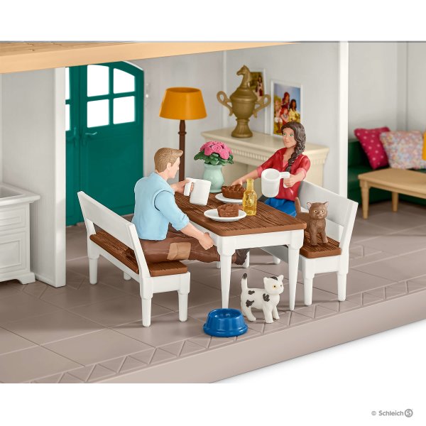 SCHLEICH 42416 LARGE HORSE STABLE WITH HOUSE AND STABLE