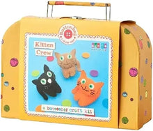 Buttonbag Kitten Crew